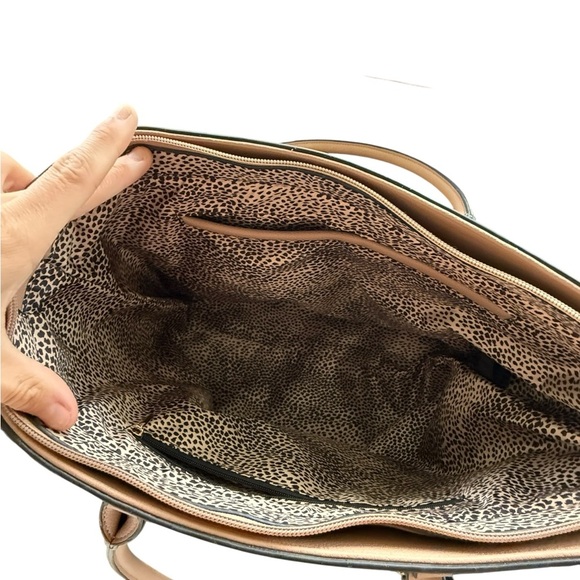 Blush Pink Tote with Textured Finish and Spacious Design - Picture 3 of 6